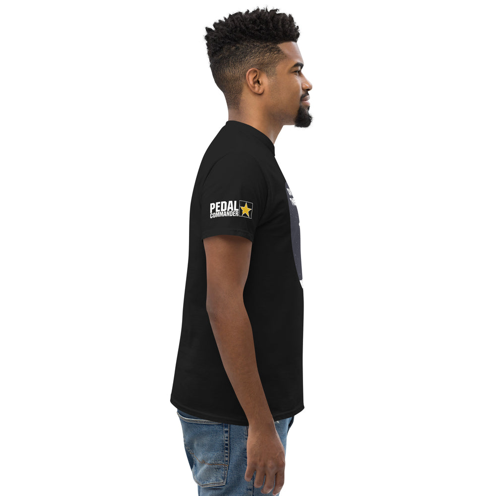 Découvrez le t-shirt Beyond Classic
image-2